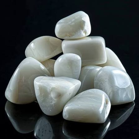 JADE BLANC