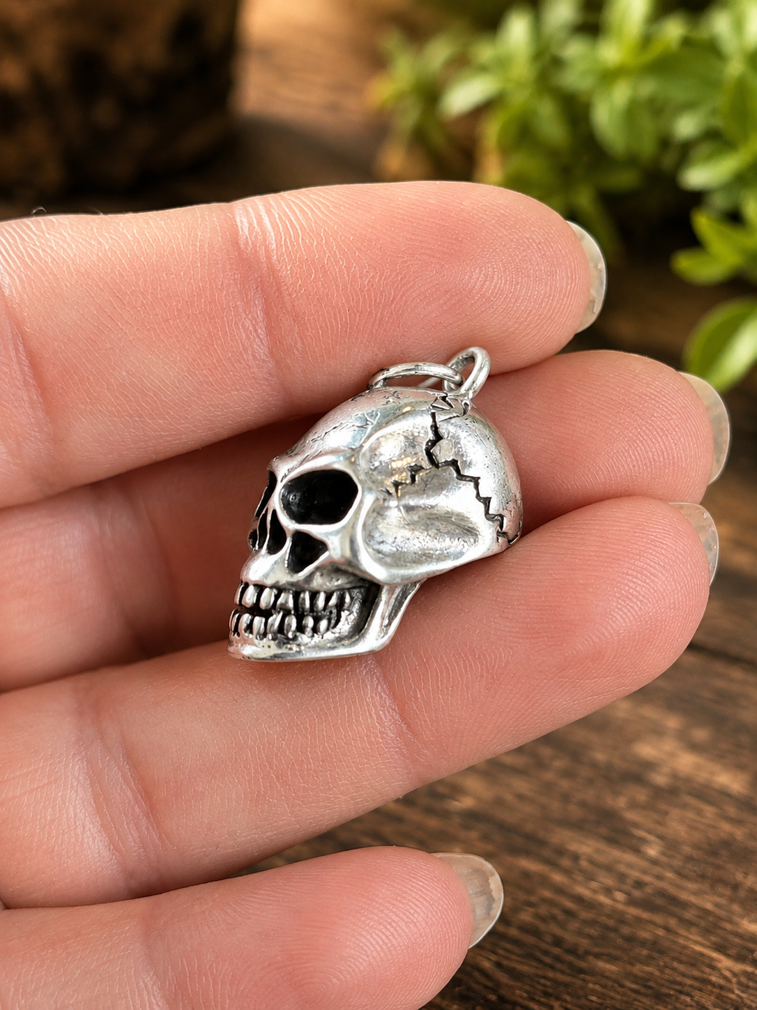 Pendentif crâne en argent  PECR001