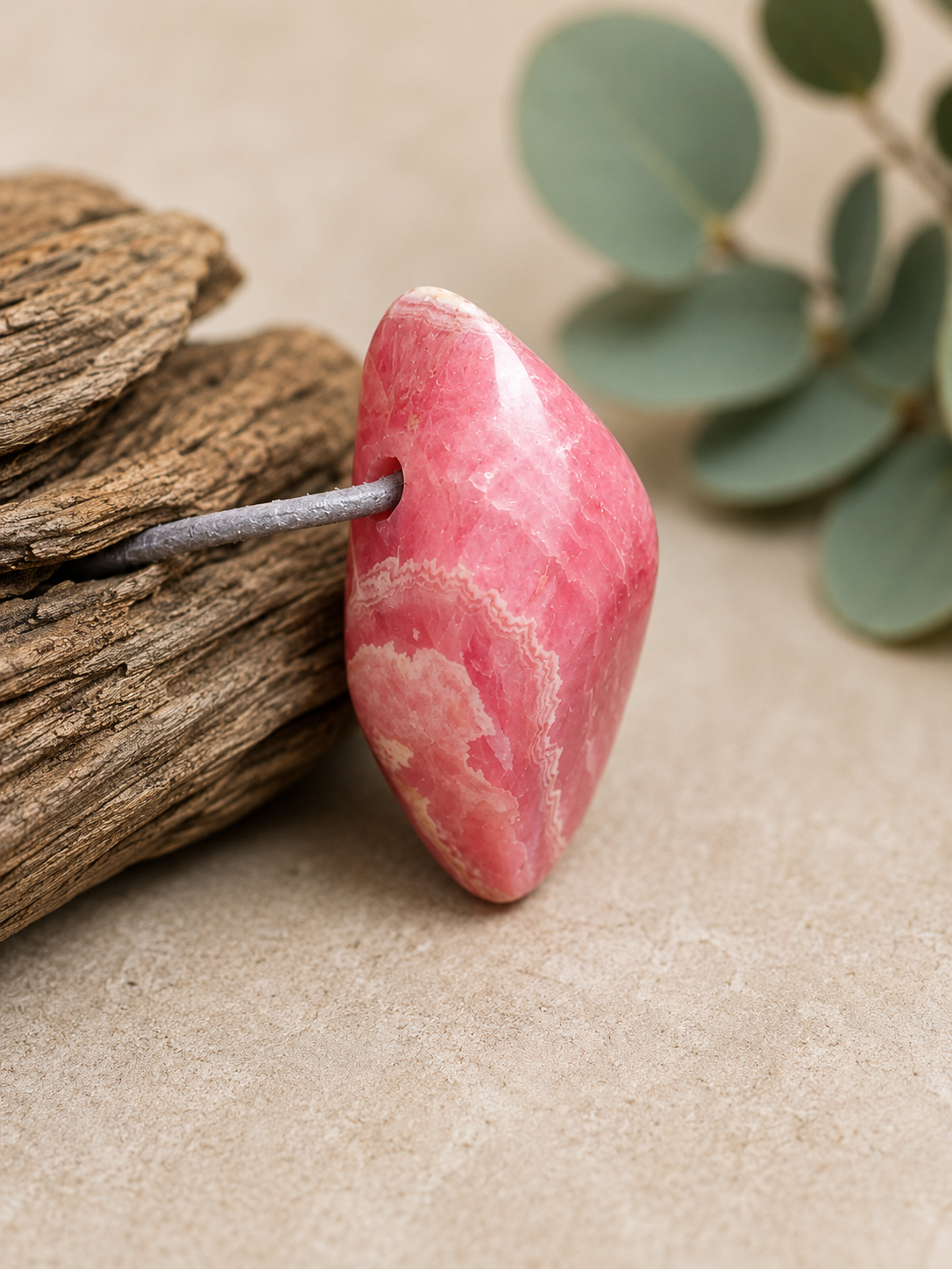 Pendentif en rhodochrosite naturelle – Pierre trouée