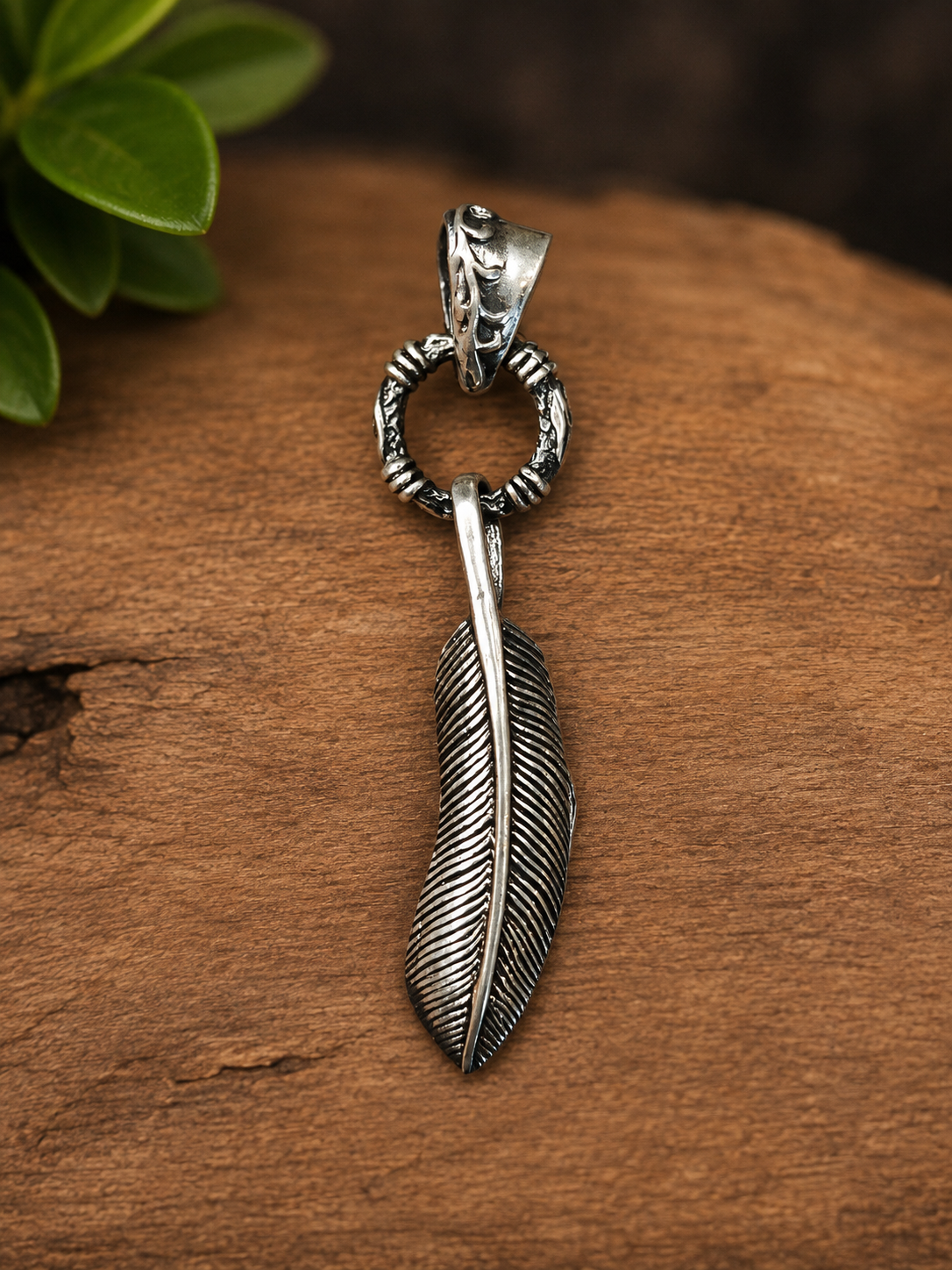 Pendentif plume et anneau en argent