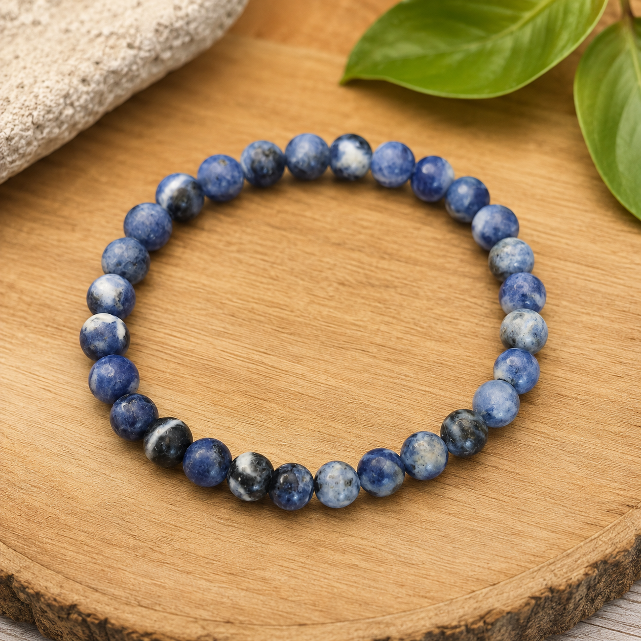Bracelet en sodalite dépolie – Perles 6 mm