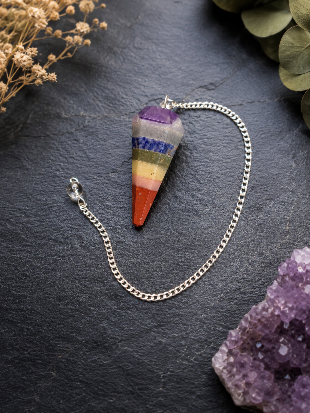 Pendule 7 chakras – fabrication artisanale en Inde