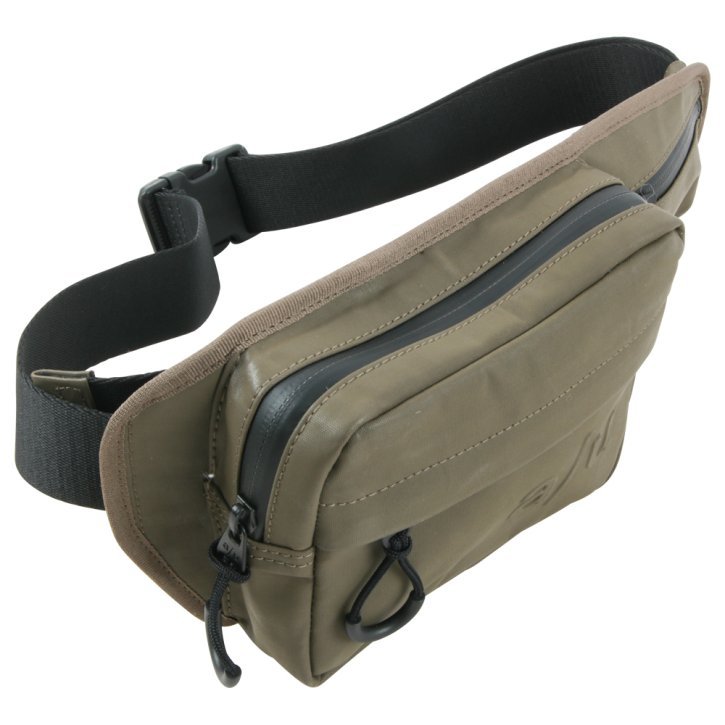 Aunts & Uncles -  Sac banane Funabashi - kaki