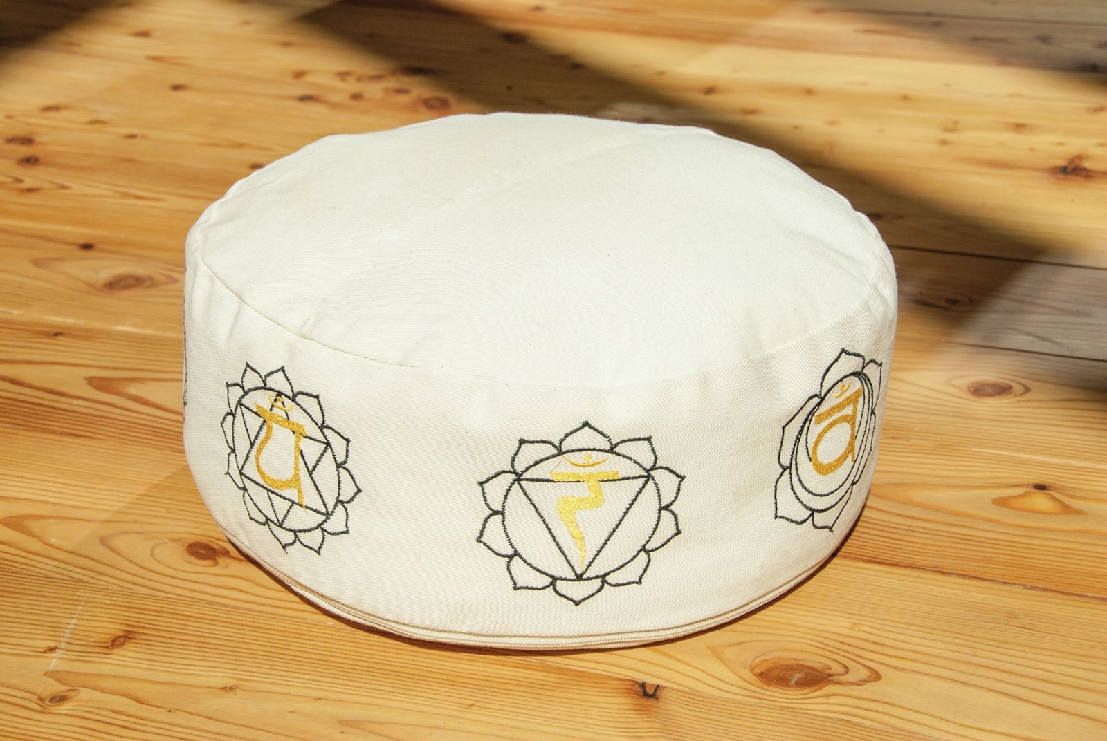 Coussin de méditation des 7 chakras