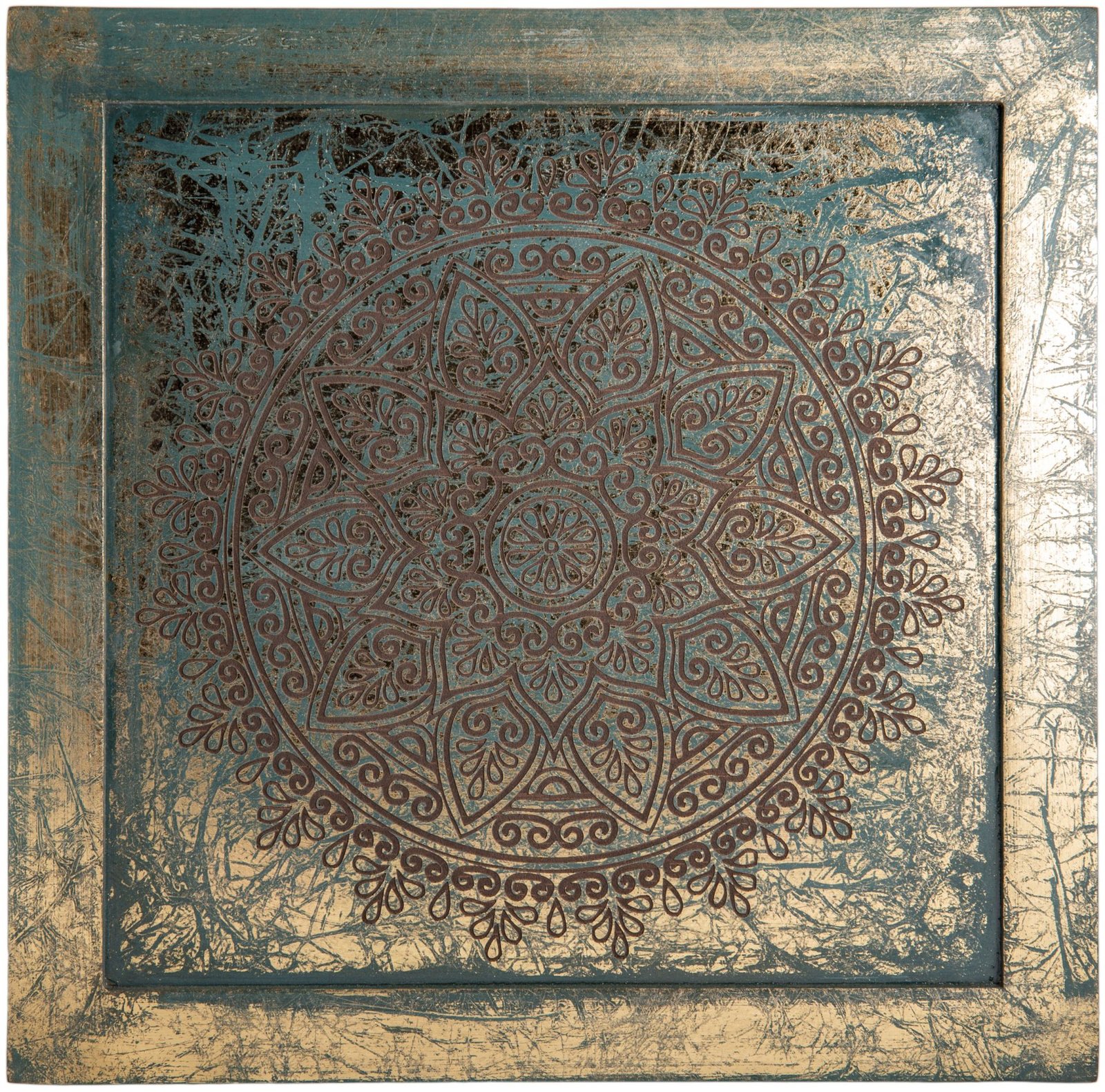 Mandala énergétique  avec des décorations vertes et dorées