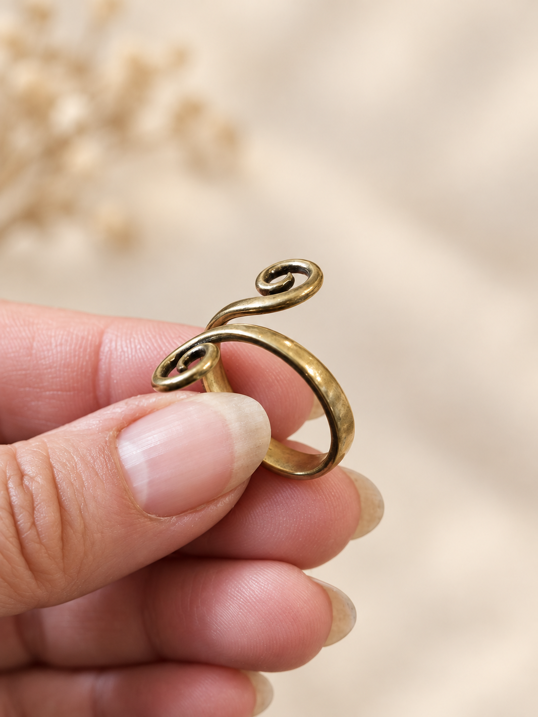 Bague spirale en laiton – Artisanale - AL09