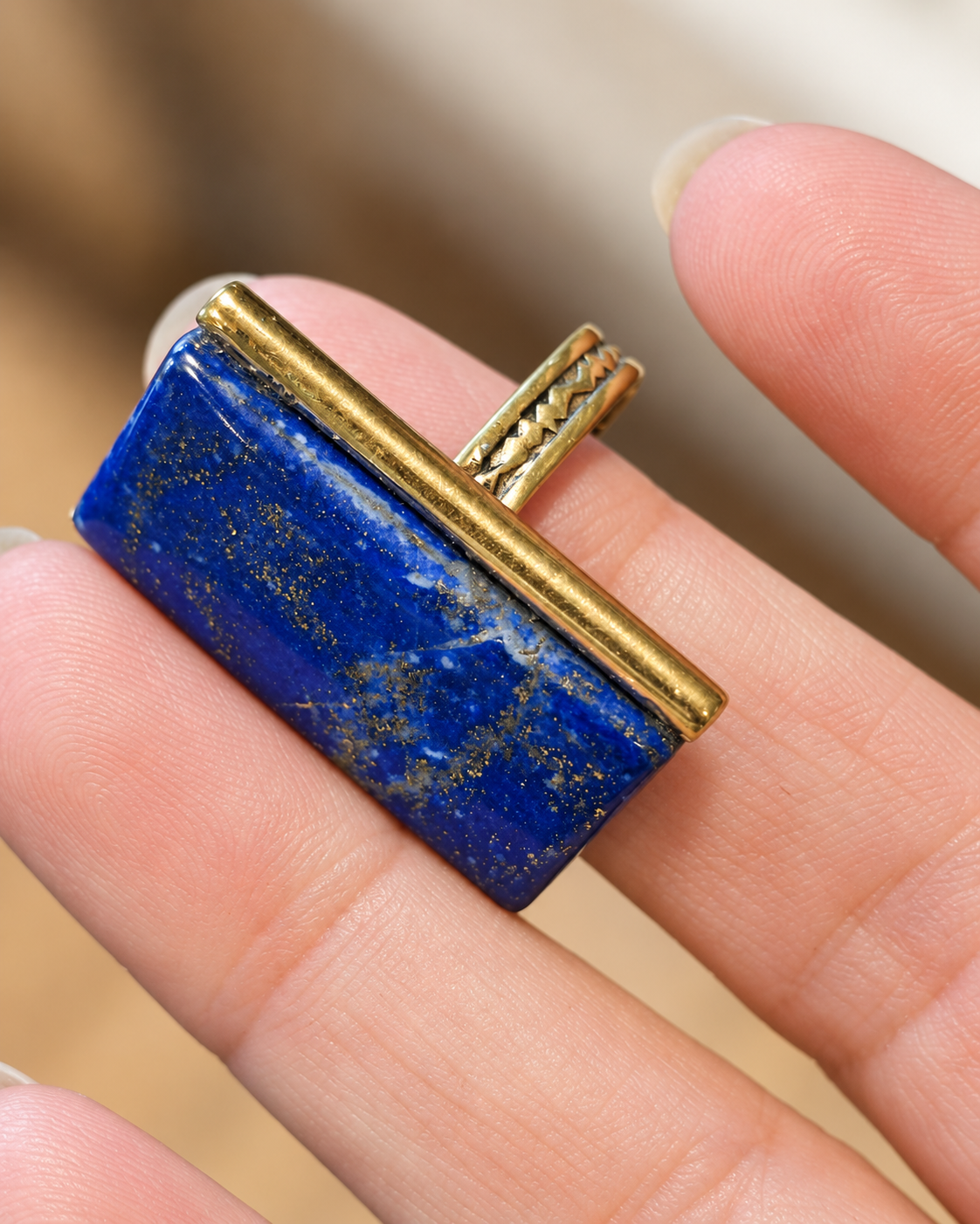 Bague en laiton et lapis-lazuli – création touareg - f04