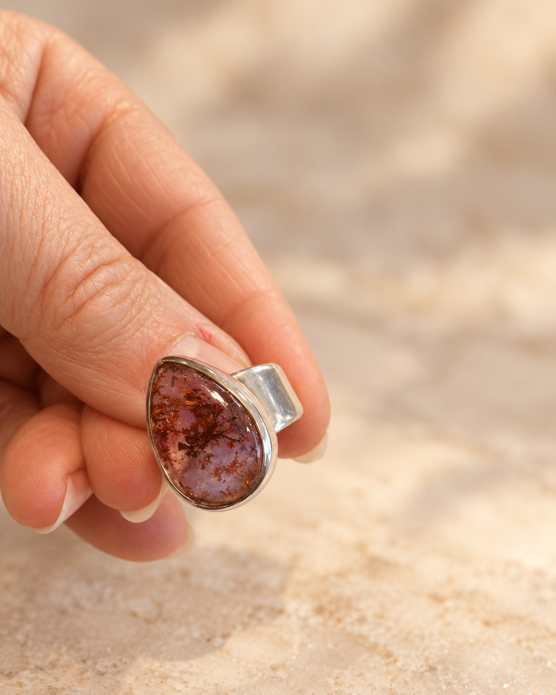 Bague « Forêt Pourpre » – Cacoxénite